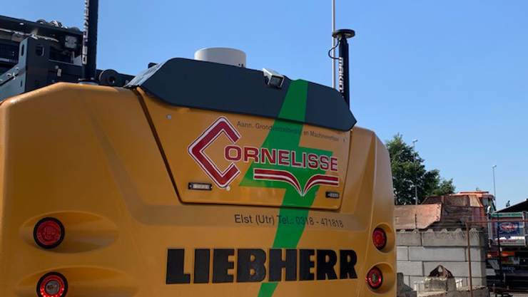 Electric excavators contribute to low emission construction sites