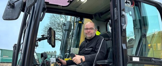 Stefan Lindby from the company Väg och Byggnadsgrus på Gotland AB